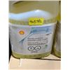 Image 2 : Shell All-Season Windshield Washer Fluid -45°C, 3.78L (4 Pack)