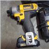 Image 2 : CORDLESS DEWALT DRILL AND IMPACT COMBO WITH CHARGER, 2 12V BATTERIES AND CARRY BAG