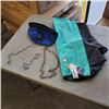 Image 1 : RUFFWEAR CLOUD CHASER SOFTSHELL JACKET, BAG AND COLLARS
