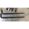 Image 2 : FOUR LEAF SPRINGS AND SWAY BARS
