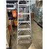 Image 1 : 8' ALUMINUM A-FRAME LADDER