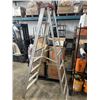 Image 2 : 8' ALUMINUM A-FRAME LADDER