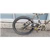 Image 2 : GREY HUFFY BIKE