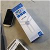 Image 2 : LED GARAGE LIGHT WITH EXTENDABLE BATON AND CHARGE DETECTOR