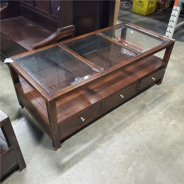COFFEE TABLE WITH GLASS INSERT TOP