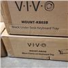 Image 3 : VIVO TRIPLE MONITOR MOUNT, 2 DOUBLE MONITOR MOUNTS AND 2 VIVO KEYBOARD TRAYS