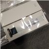 Image 2 : 4 NEW APPLE WATCH BANDS, COMPATIBLE WITH 42,44,45MM WATCHES, 8 NEW USB TO LIGHTNING CHARGERS AND 4 N