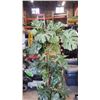 Image 2 : LARGE ARTIFICIAL TREE IN POT