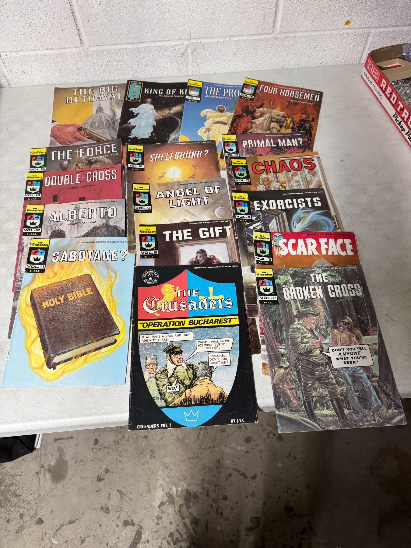 Comic lot