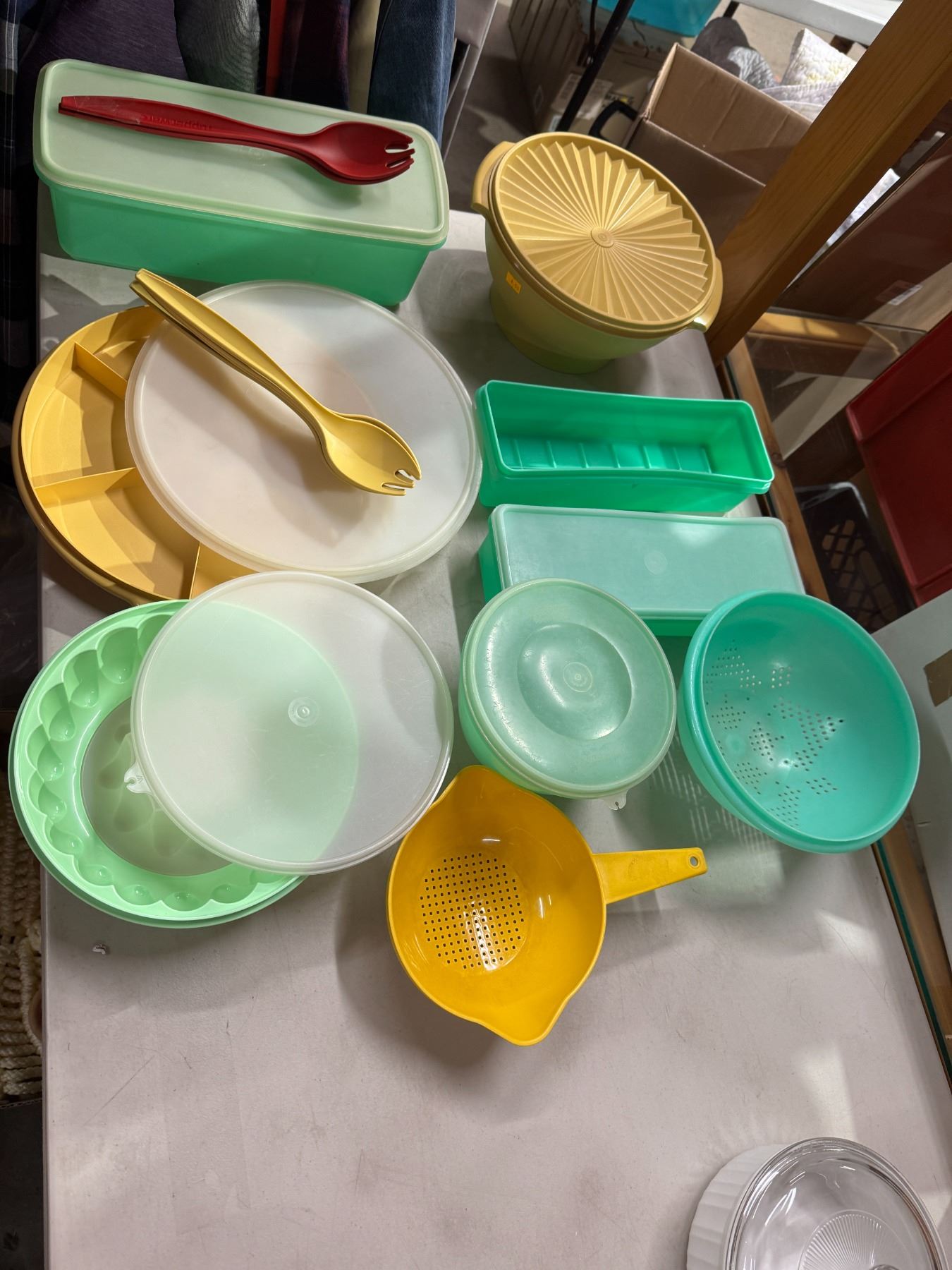 Vintage tupperware lot