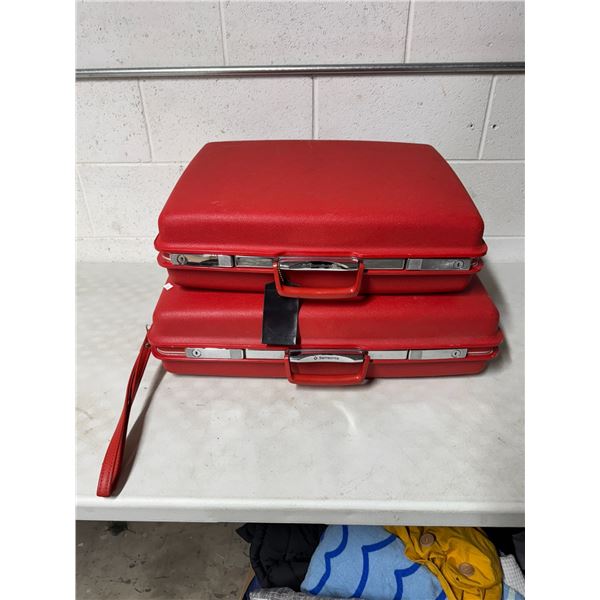 Samsonite, Saturn ll hard case suitcases