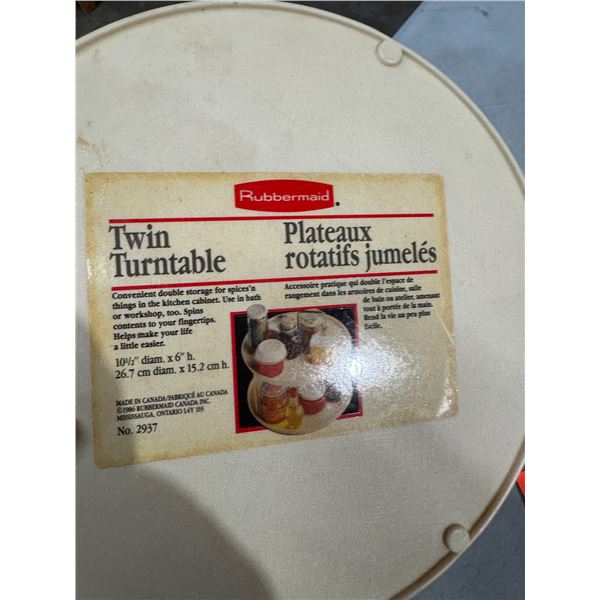 Vintage table turn trays Rubbermaid
