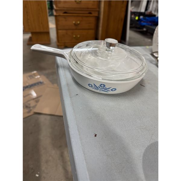 Corning ware, baking dish with lid
