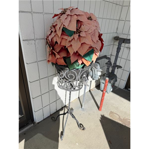 Plant stand with artificial plant
