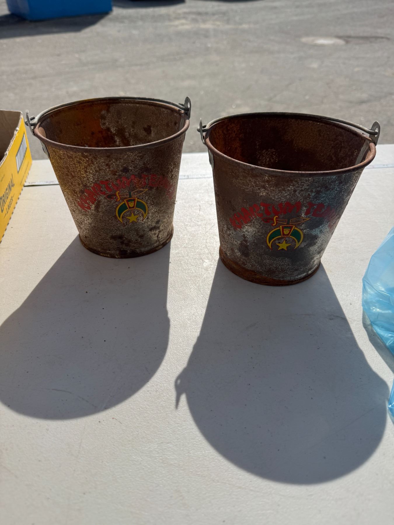 2 tin pails