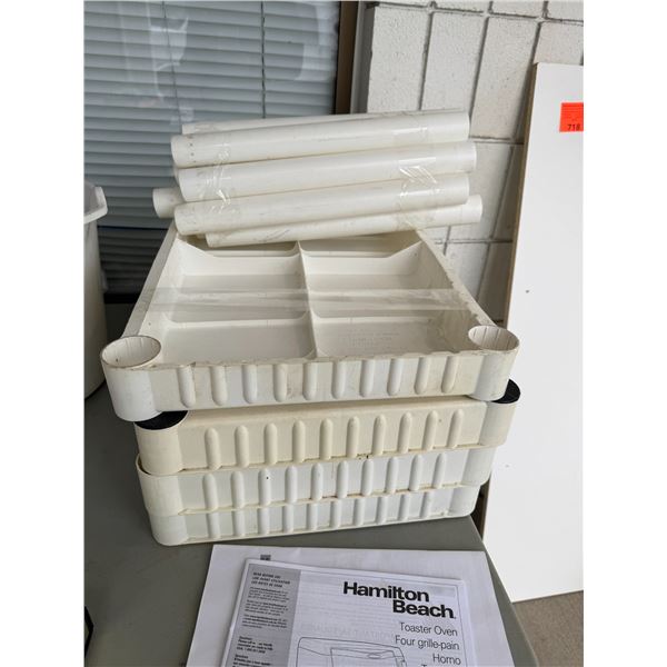 Plastic shelf