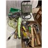Image 1 : Miscellaneous tools and work lights