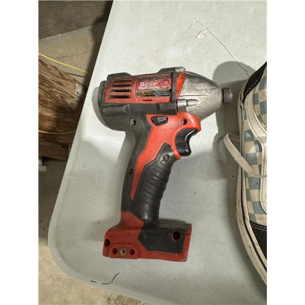 Milwaukee drill not  tested no battery