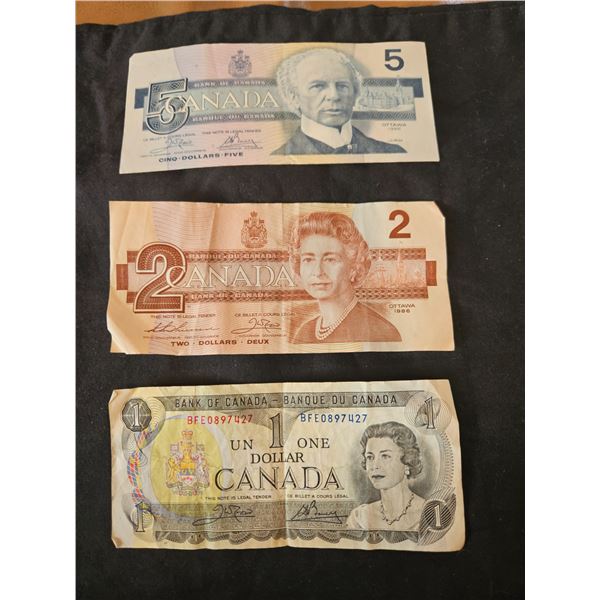 set of 1986 $5, 1986 $2 & 1973 $1 bills