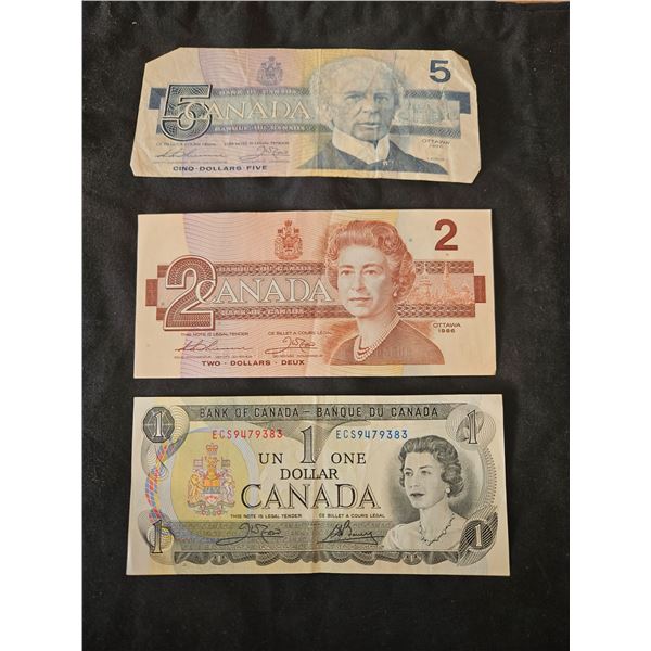 set of 1986 $5, 1986 $2 & 1973 $1 bills