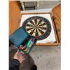 Image 1 : Dartboard and darts