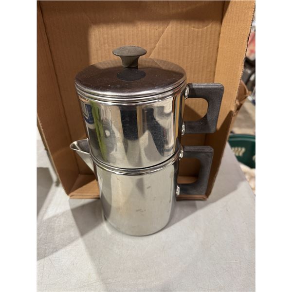 Lo Heet coffee maker