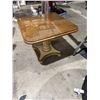 Image 1 : End table