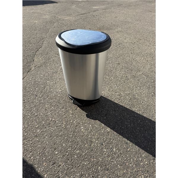 Step garbage