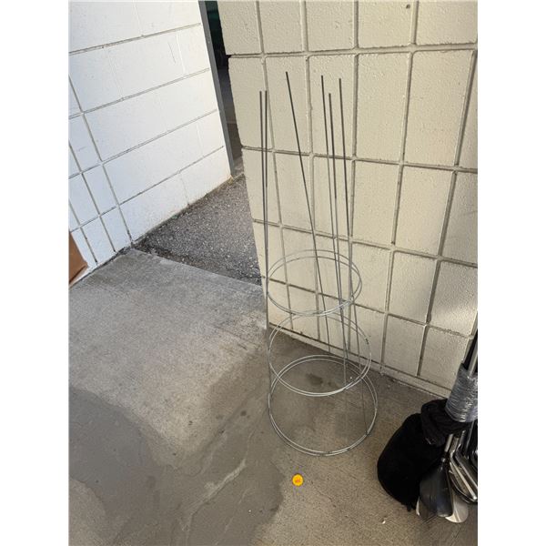 Tomato cages