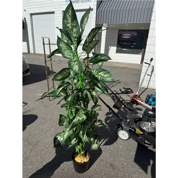 Artificial plant