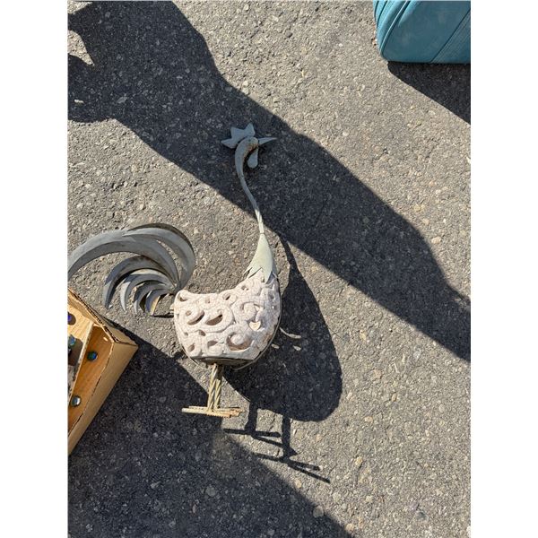 Rooster decor