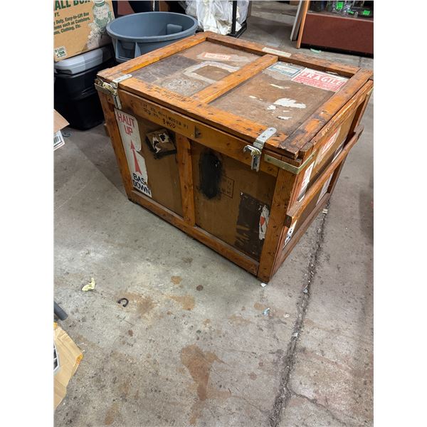 Wood crate