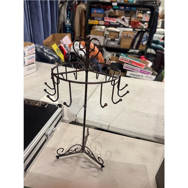 Jewelry hanger