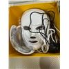 Image 2 : LED beauty mask