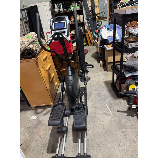 Elliptical exterra fs375e