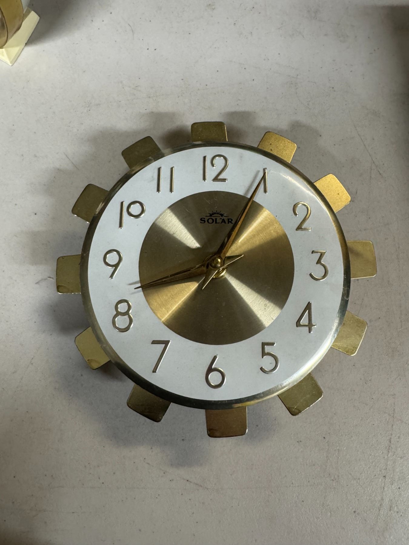 Solar vintage clock