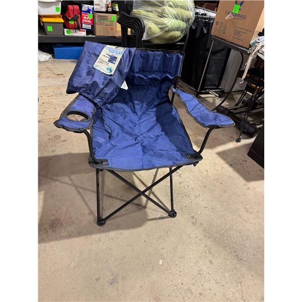 Folding camp chair