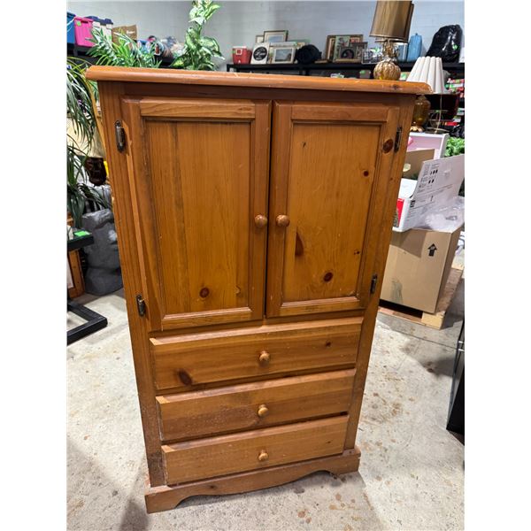 Dresser armoire
