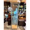 Image 1 : Display cabinet