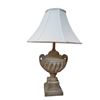 Image 2 : 2 pc - Italian style lamps w/ Cream colored lamp shades