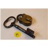 Image 1 : Lock and off set skeleton key