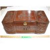 Image 1 : Vintage wooden chinese oriental design jewelry box 17.5" long - nneds latch replaced)