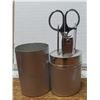 Image 2 : Pair collectible sample manicure sets 1-levi, 1-wrla