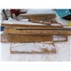 Image 3 : Lot of 10 different lengh pcs. Of old barn wood for projects
