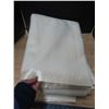 Image 2 : large canadian made wool blanket (never used)