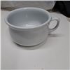 Image 3 : antique chamber pot