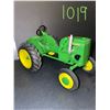 Image 3 : John Deere LA tractor - Great American Toy Show 1992 - Spec & cast - 1:16 scale