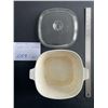 Image 2 : Corning Ware 10 cup made in Canada.