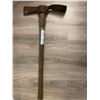 Image 1 : Antique grub hoe & axe combo
