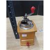 Image 2 : Coffee grinder (made in west germany)